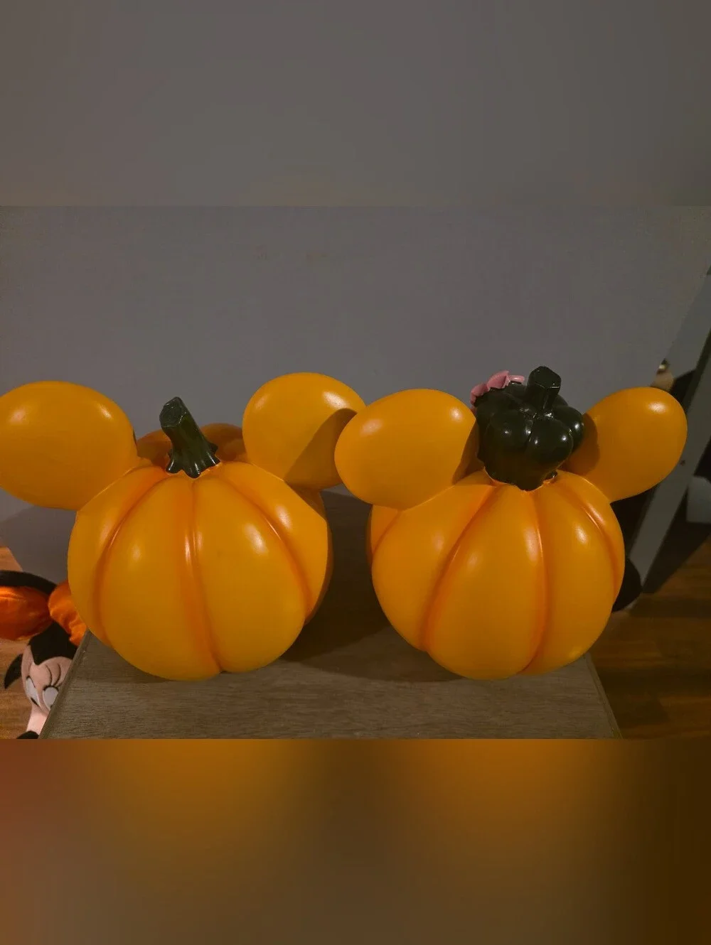 Mickey And Minnie Light Up Halloween Pumpkins